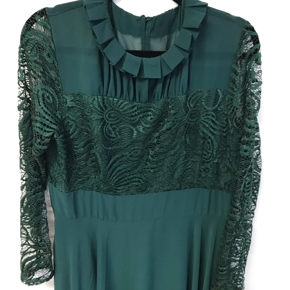 Roiii Long Wedding Cocktail, Prom, Party Dress - Picture 4 of 16